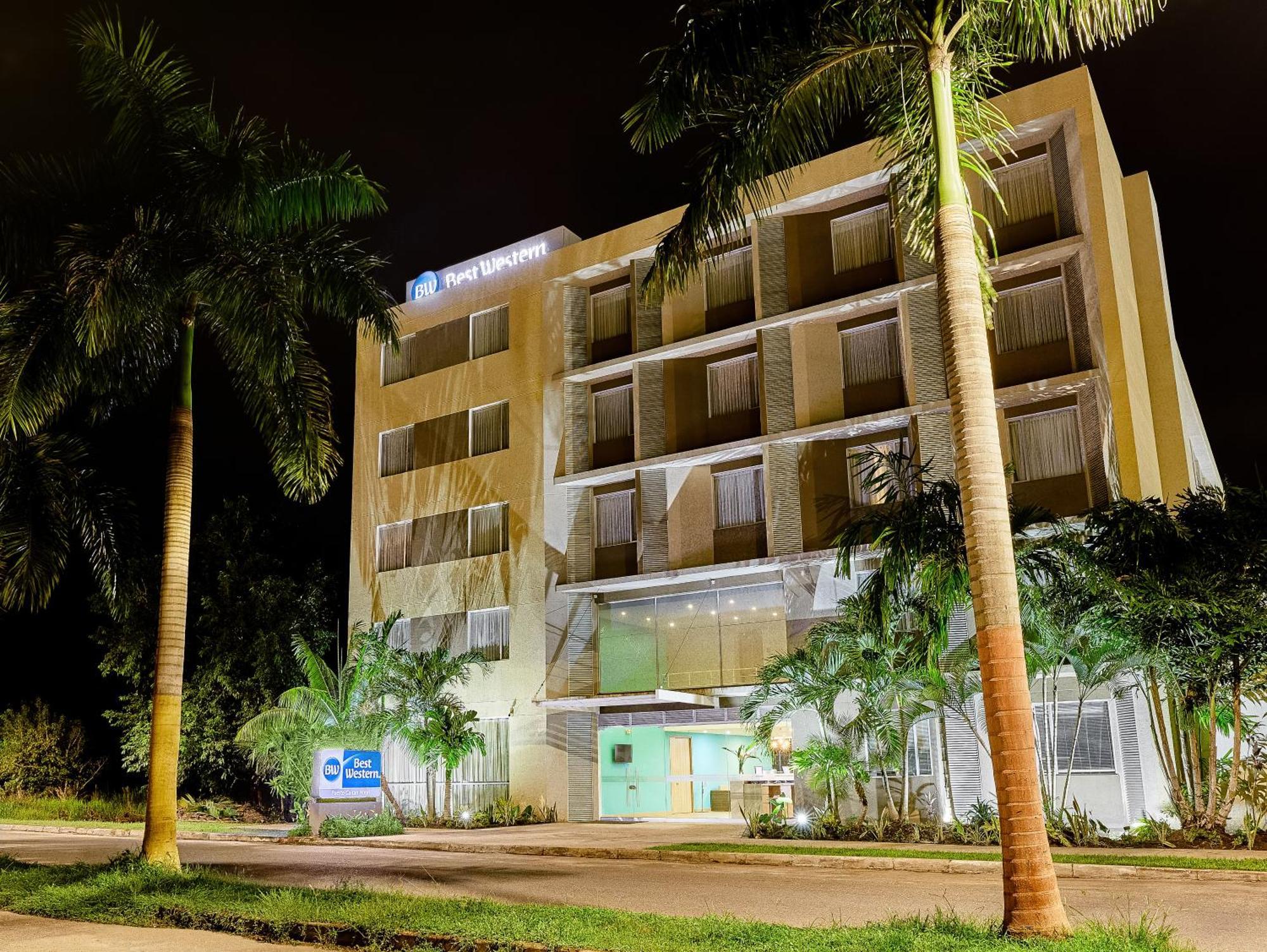 Best Western Puerto Gaitán Екстериор снимка